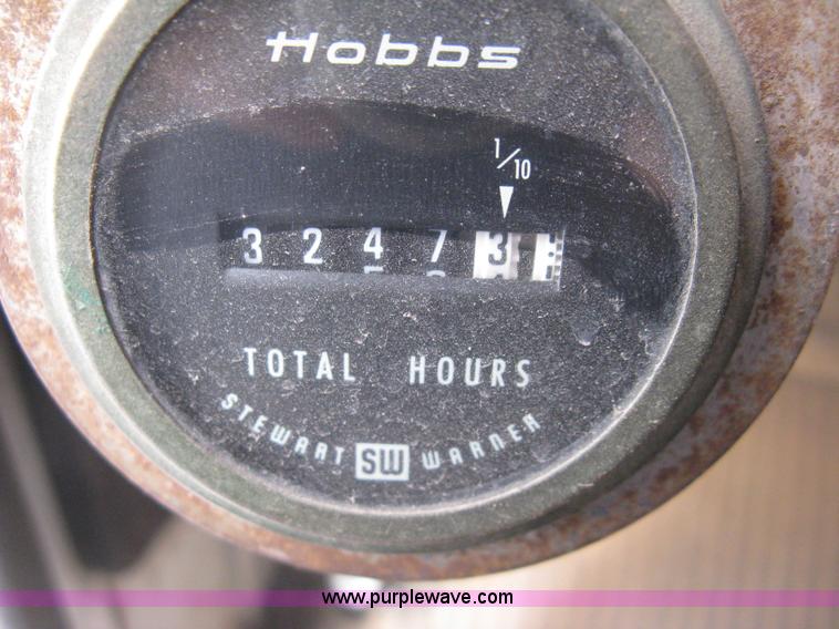 image for item B8458 1986 Ford 8000 sludge tanker truck