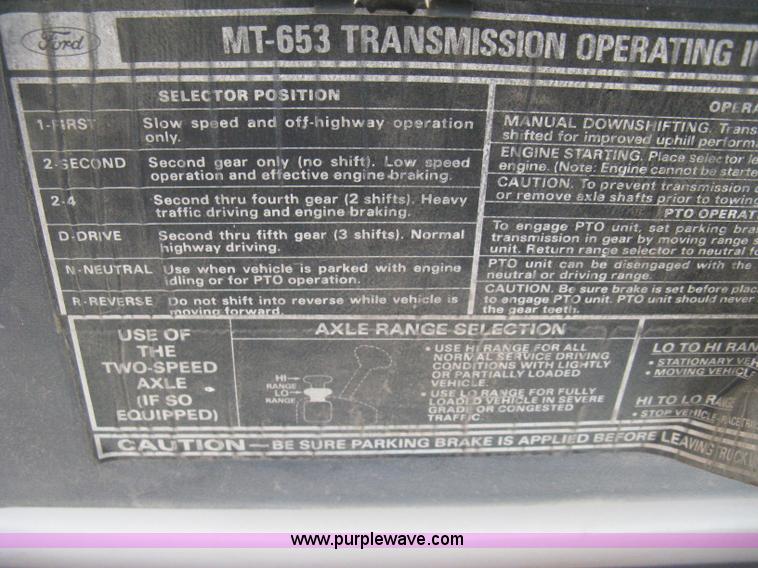 image for item B8458 1986 Ford 8000 sludge tanker truck