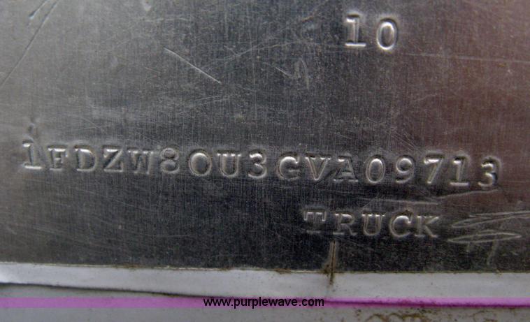 image for item B8458 1986 Ford 8000 sludge tanker truck