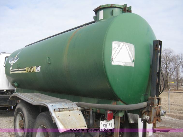 image for item B8458 1986 Ford 8000 sludge tanker truck