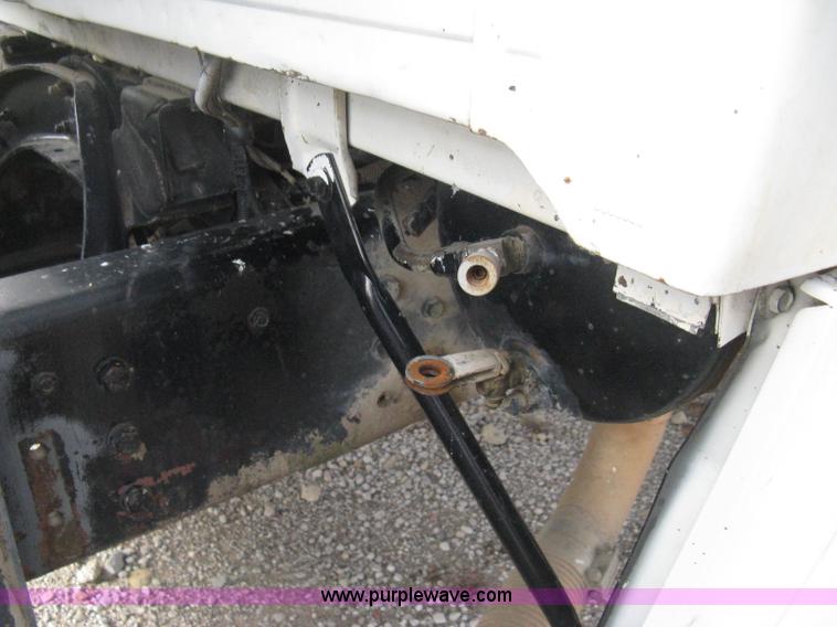 image for item B8458 1986 Ford 8000 sludge tanker truck