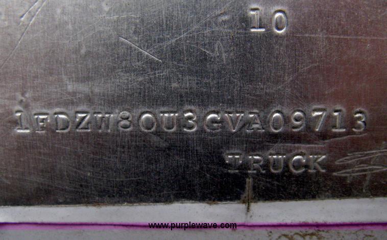 image for item B8458 1986 Ford 8000 sludge tanker truck