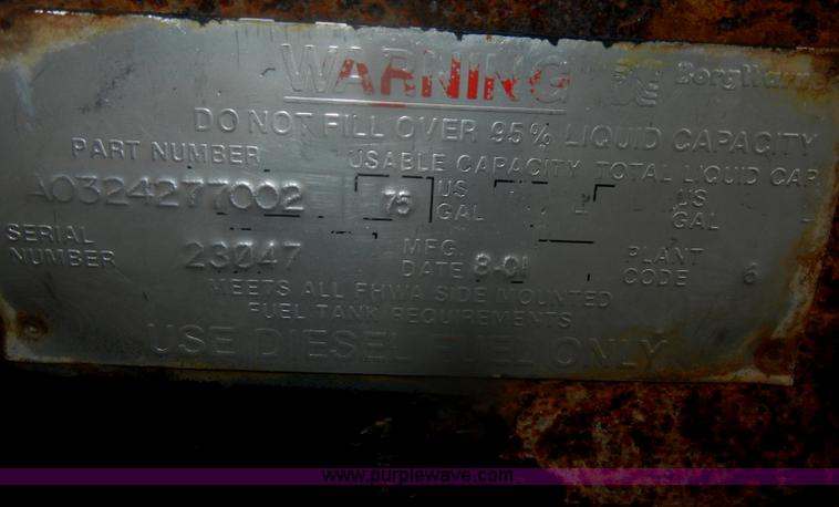 image for item D4561 2002 Freightliner FL70