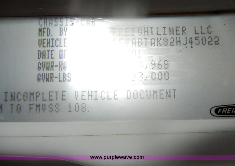 image for item D4561 2002 Freightliner FL70