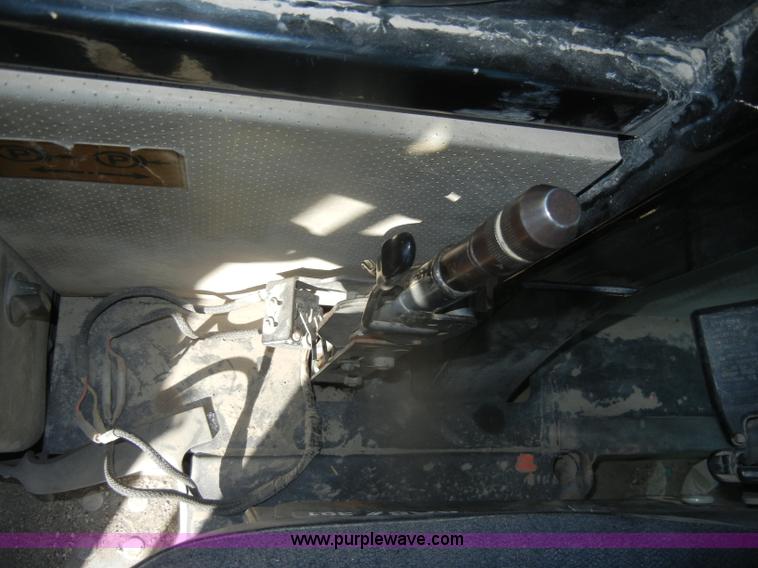 image for item D4583 1998 Caterpillar TH103 telehandler