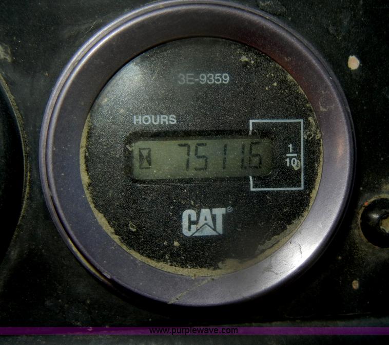 image for item D4583 1998 Caterpillar TH103 telehandler