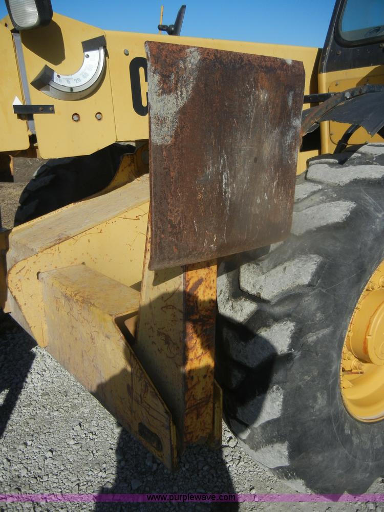 image for item D4583 1998 Caterpillar TH103 telehandler