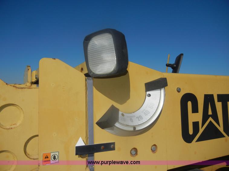image for item D4583 1998 Caterpillar TH103 telehandler