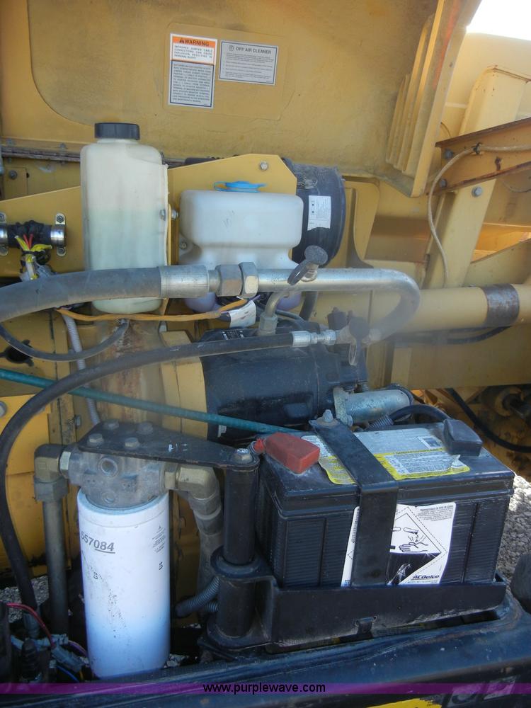 image for item D4583 1998 Caterpillar TH103 telehandler