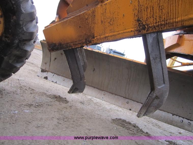 image for item D5760 1987 Dresser A500E motor grader