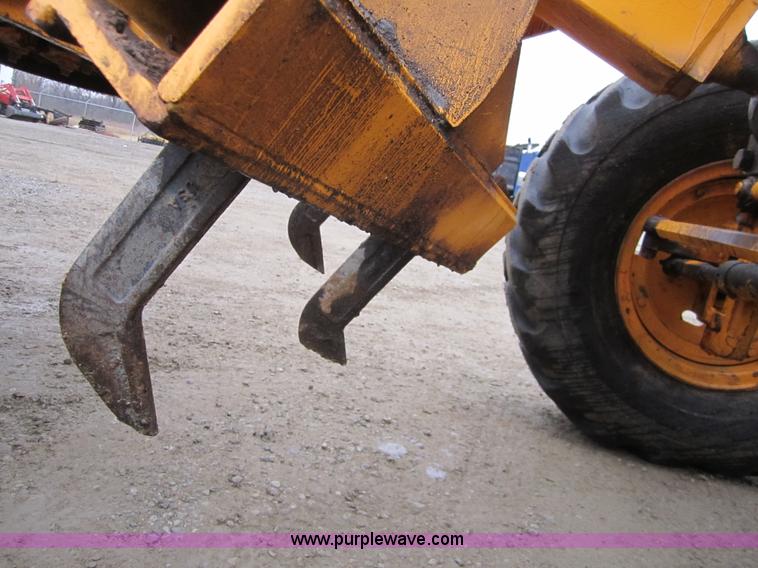 image for item D5760 1987 Dresser A500E motor grader