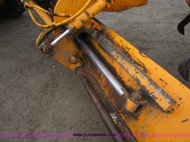 image for item D5760 1987 Dresser A500E motor grader