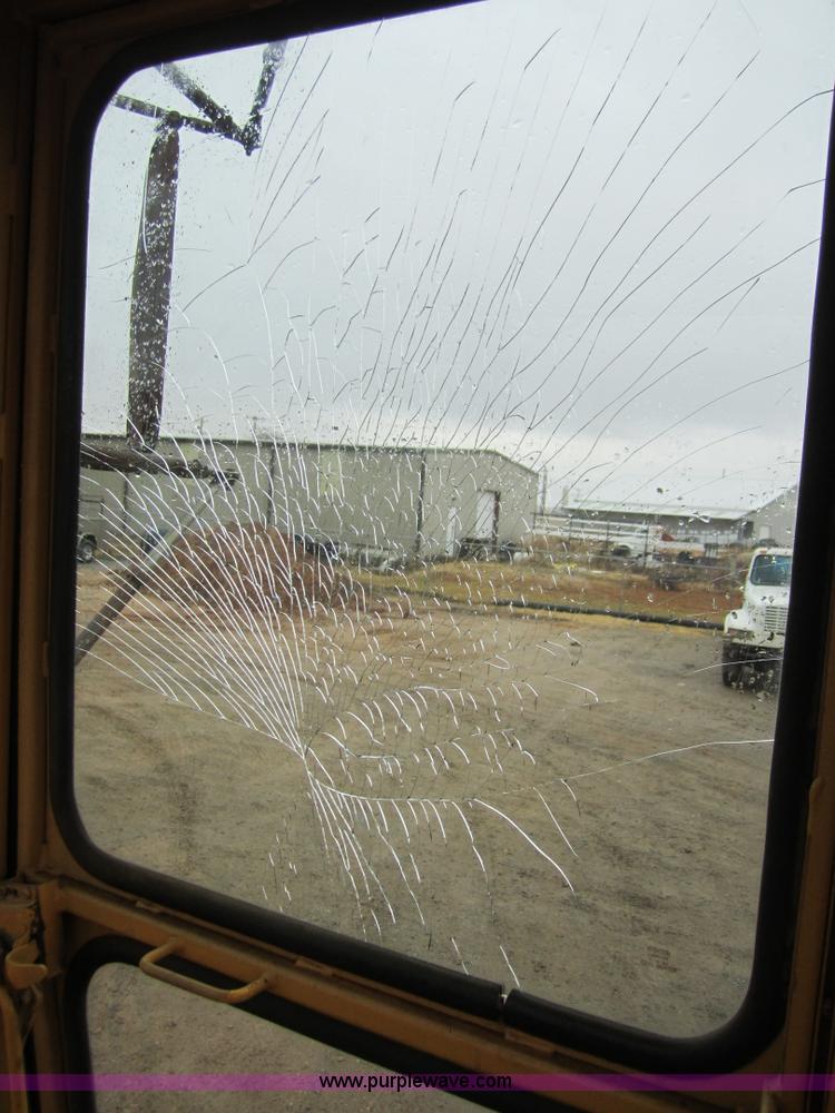 image for item D5760 1987 Dresser A500E motor grader