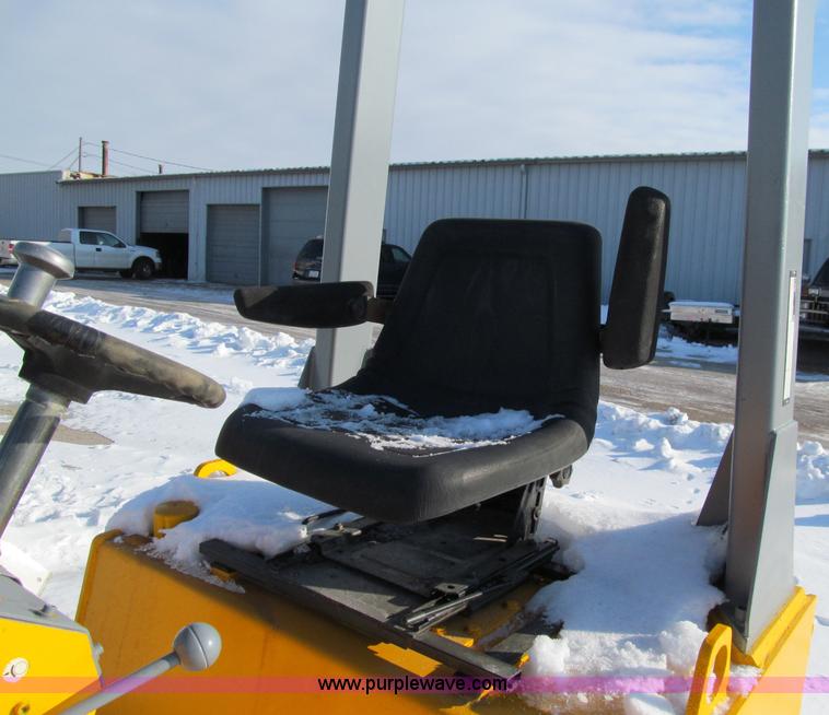 image for item D7062 Case W252 Vibromax dual drum vibratory roller