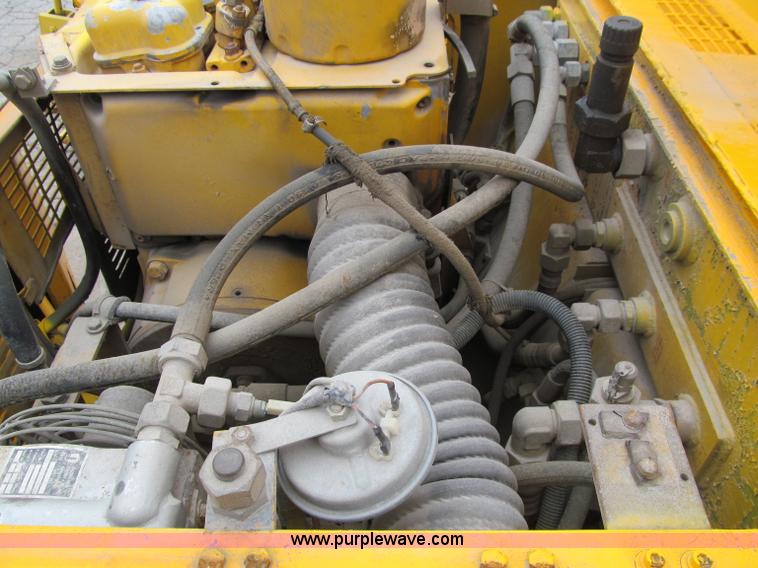 image for item D7062 Case W252 Vibromax dual drum vibratory roller