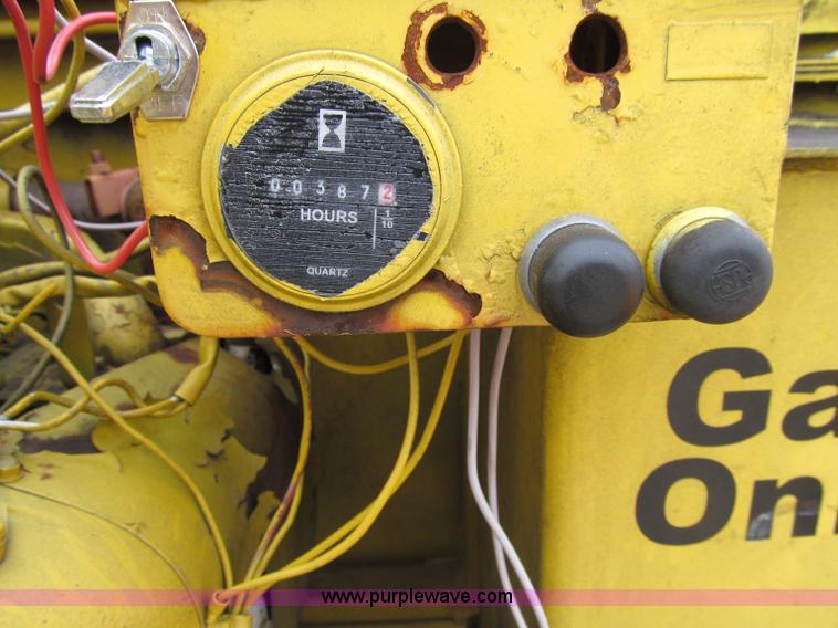 image for item D7063 Gehl 650 Powerbox asphalt paver