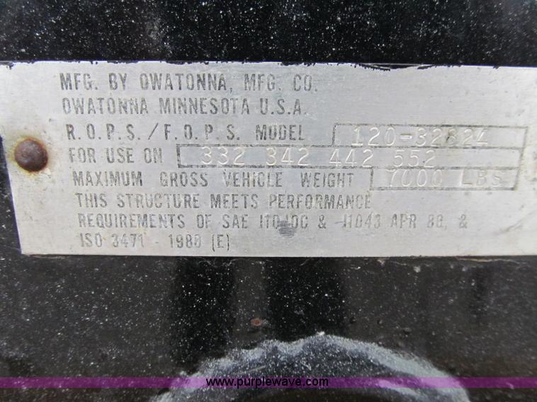 image for item D7069 Mustang 442 skid steer