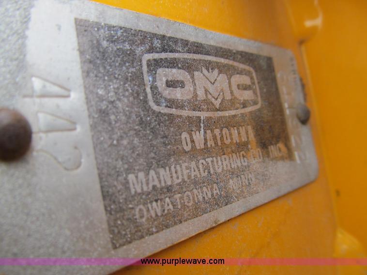 image for item D7069 Mustang 442 skid steer