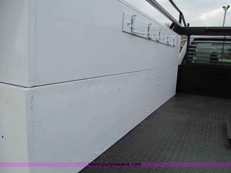 image for item D7073 1995 Chevrolet 3500 service truck