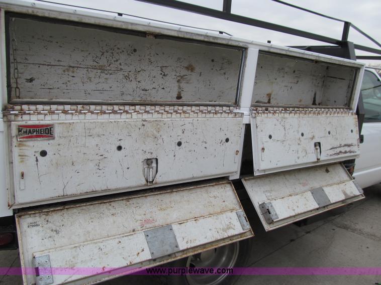 image for item D7073 1995 Chevrolet 3500 service truck