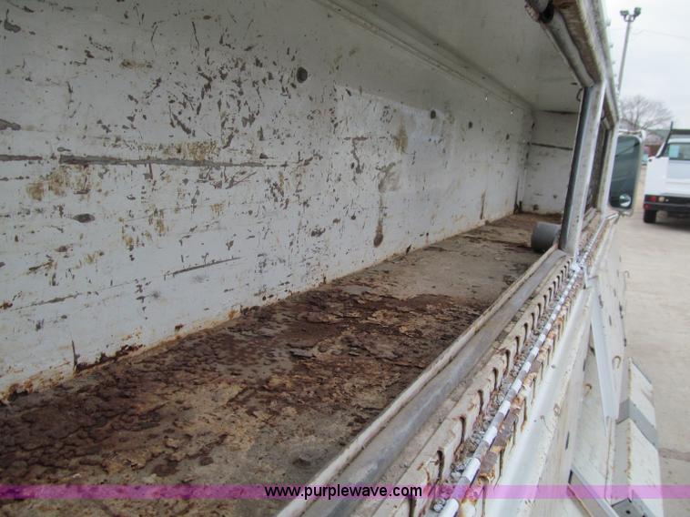 image for item D7073 1995 Chevrolet 3500 service truck