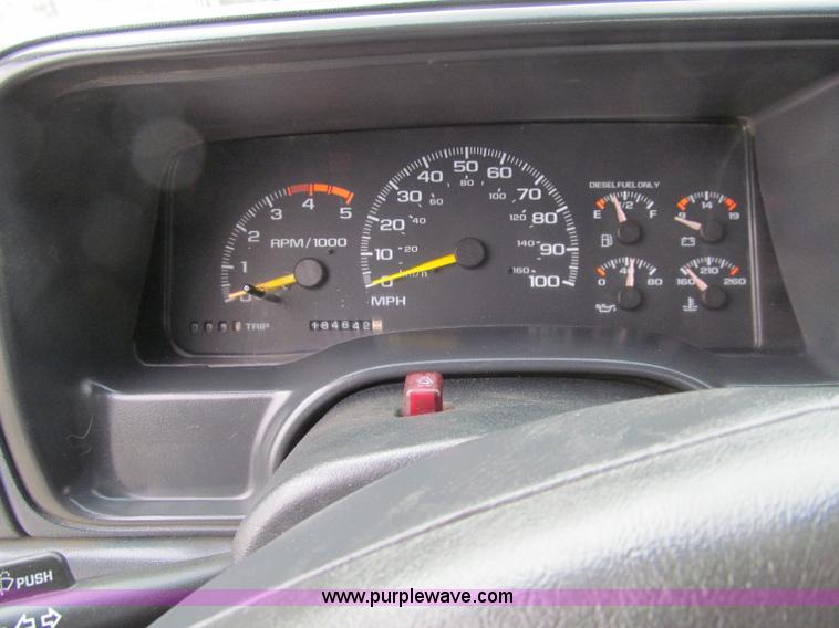 image for item D7073 1995 Chevrolet 3500 service truck