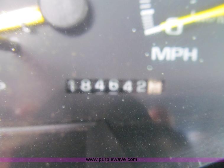 image for item D7073 1995 Chevrolet 3500 service truck