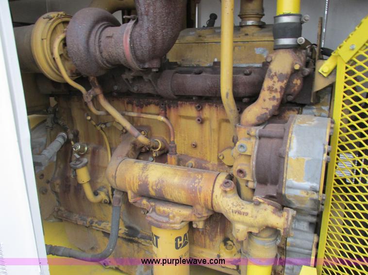 image for item E7019 Caterpillar 250 kVA/200 kW continuous output generator set