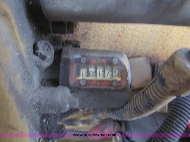 image for item E7019 Caterpillar 250 kVA/200 kW continuous output generator set