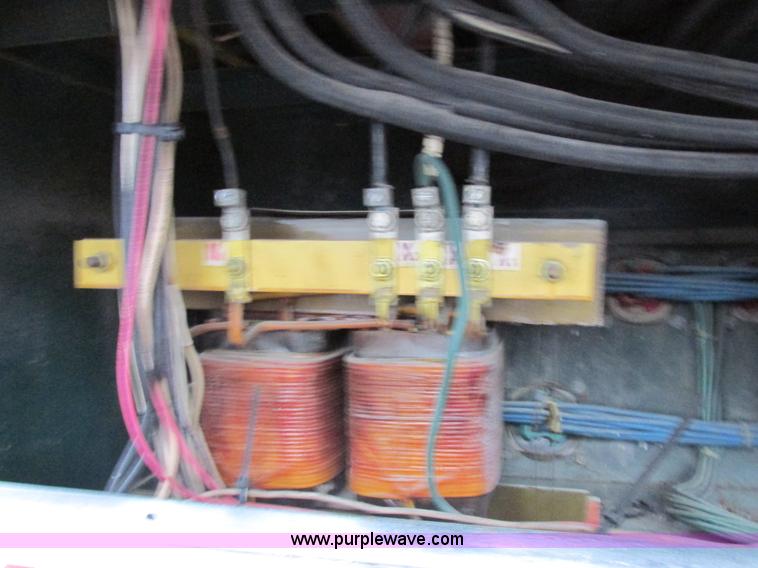 image for item E7019 Caterpillar 250 kVA/200 kW continuous output generator set