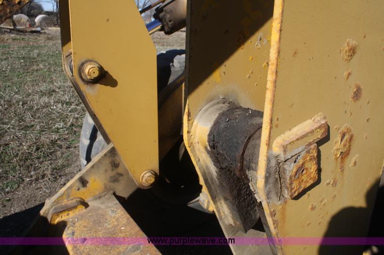image for item F2867 1973 Allis Chalmers 605B wheel loader