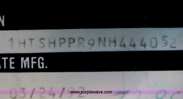 image for item F4169 1992 International 4900 flatbed/paint nurse truck