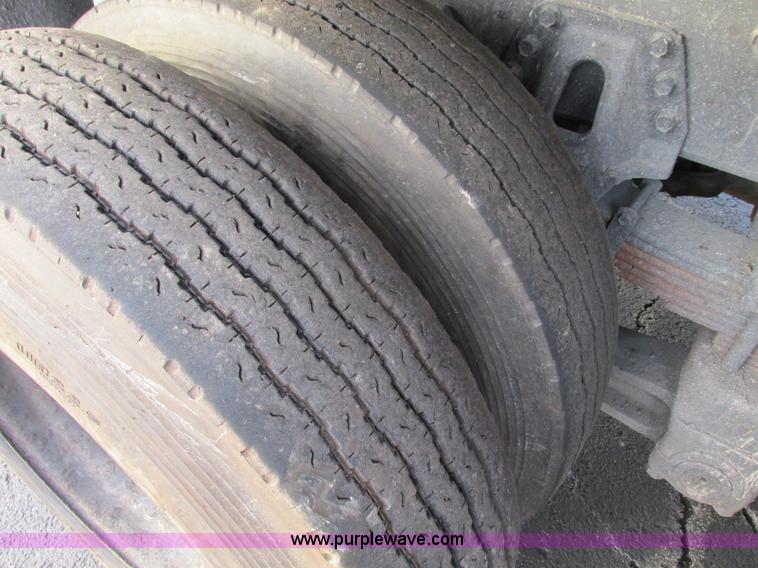 image for item F4170 1998 International 4900 flatbed/paint nurse truck