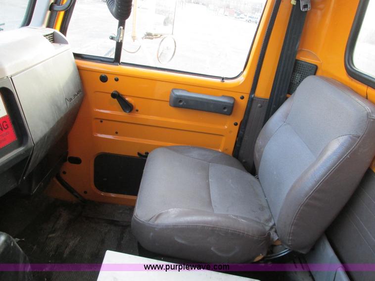 image for item F4170 1998 International 4900 flatbed/paint nurse truck