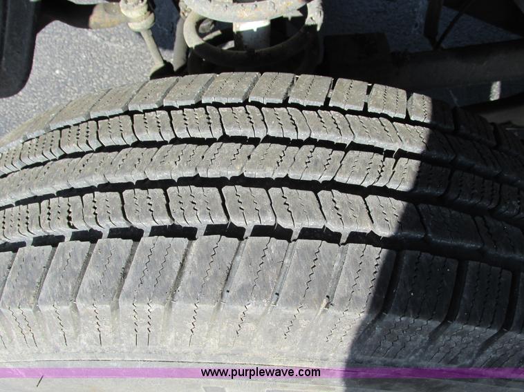 image for item F4174 2001 Dodge Ram 3500 service truck