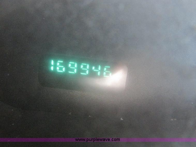 image for item F4174 2001 Dodge Ram 3500 service truck