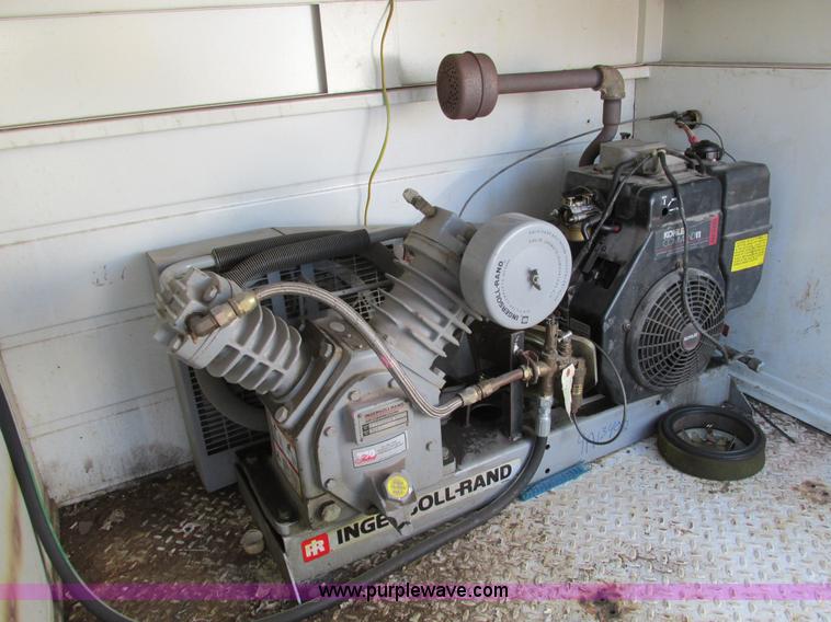 image for item F4174 2001 Dodge Ram 3500 service truck