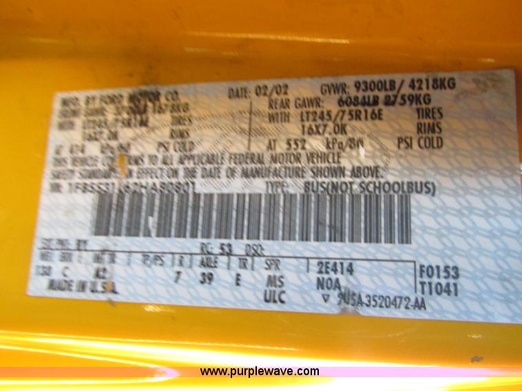 image for item F4175 2002 Ford Econoline E350 van