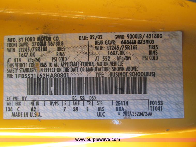 image for item F4175 2002 Ford Econoline E350 van