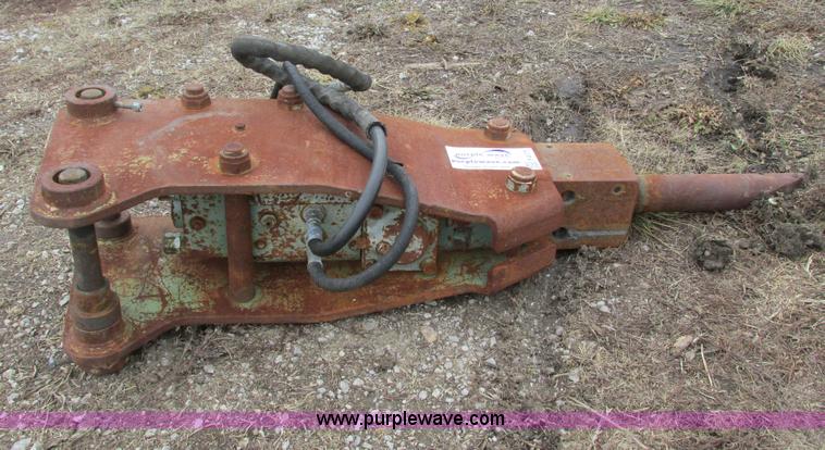 image for item F4177 Kent backhoe hammer