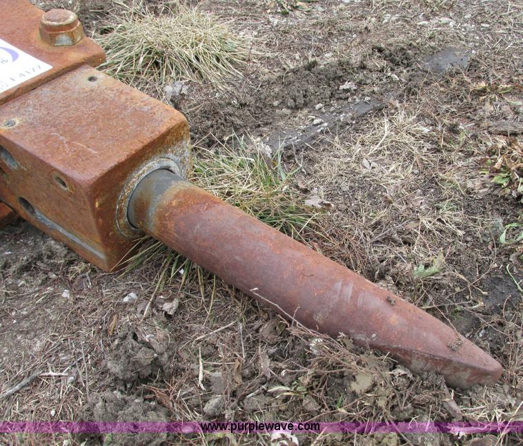 image for item F4177 Kent backhoe hammer