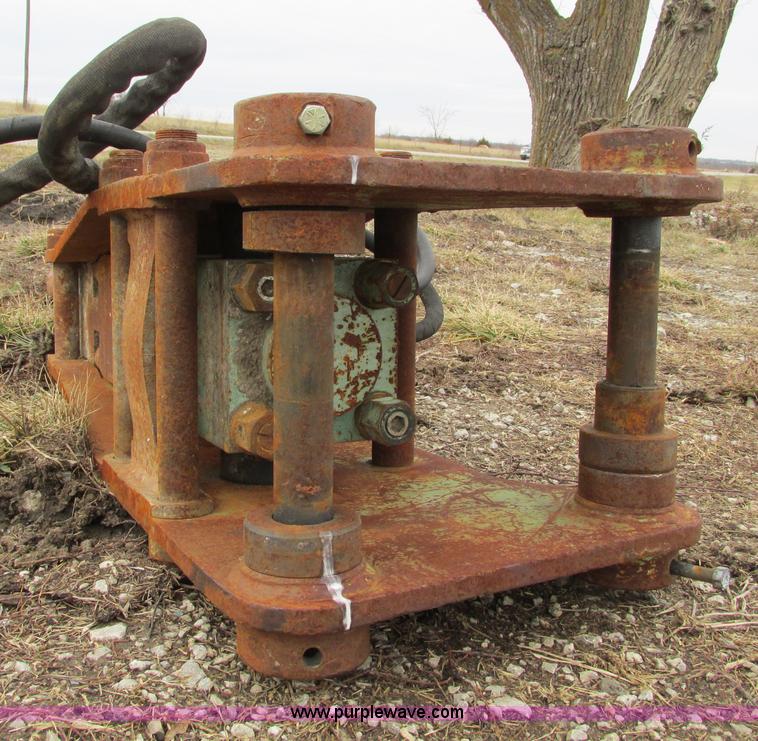 image for item F4177 Kent backhoe hammer