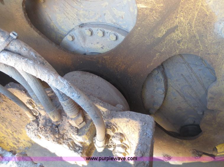 image for item F6561 2004 Bomag BW211D-3 vibratory smooth drum roller