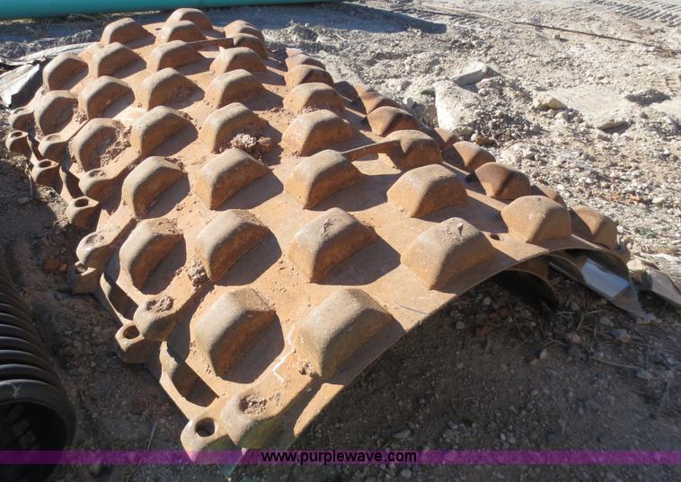 image for item F6561 2004 Bomag BW211D-3 vibratory smooth drum roller