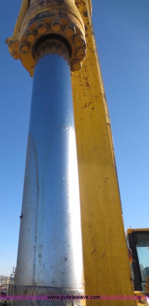 image for item F6562 2000 Komatsu PC270LC-6L excavator