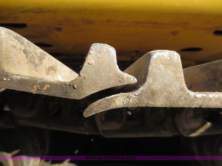 image for item F6562 2000 Komatsu PC270LC-6L excavator