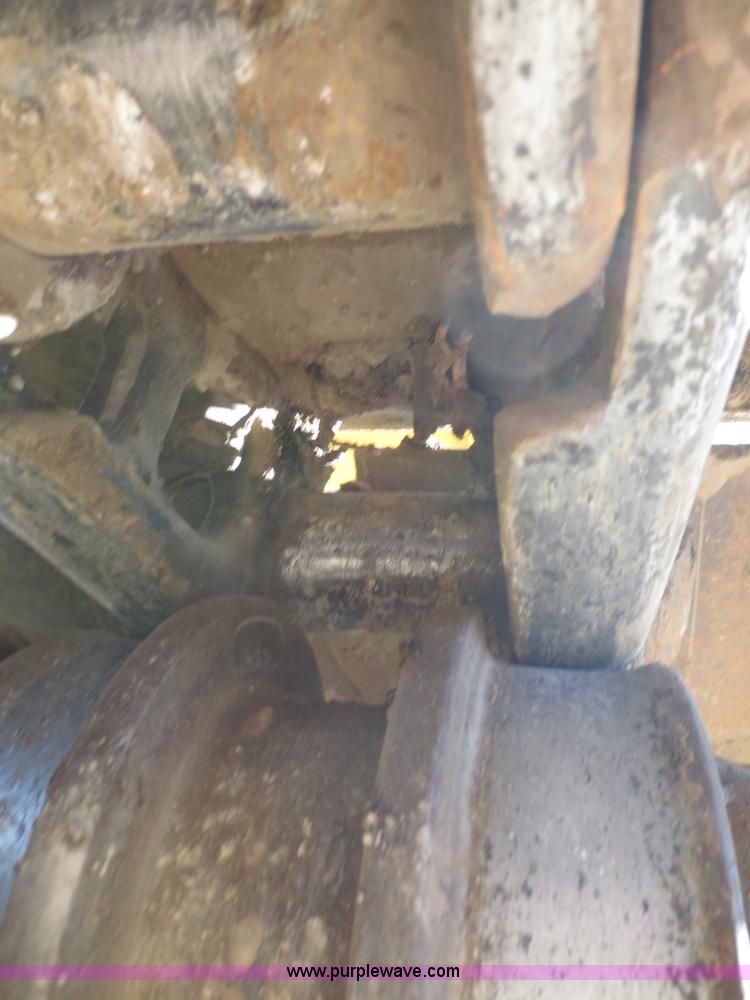 image for item F6562 2000 Komatsu PC270LC-6L excavator