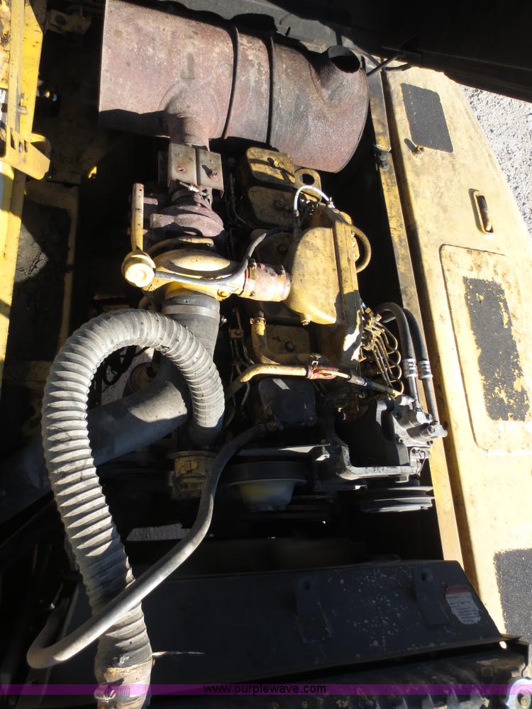 image for item F6562 2000 Komatsu PC270LC-6L excavator