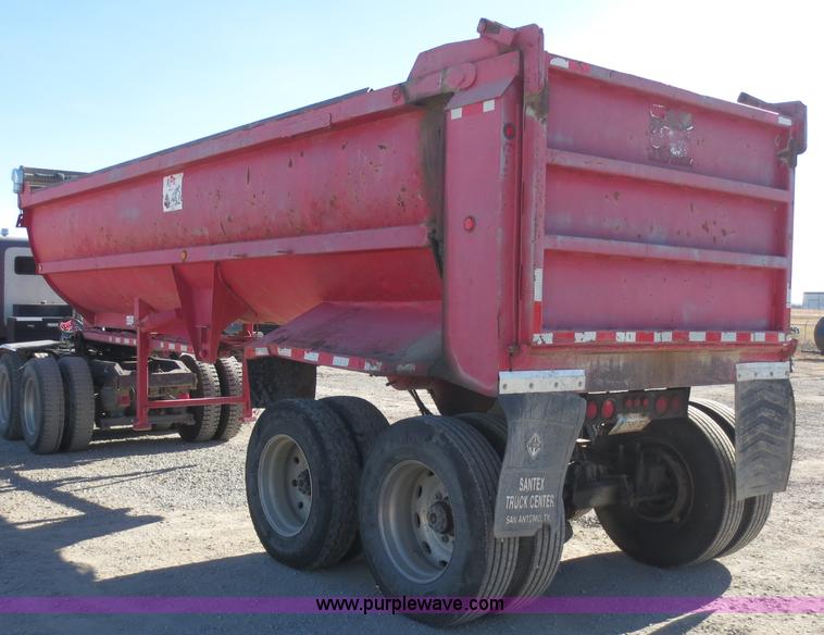 image for item F6565 1993 APE 28' end dump trailer