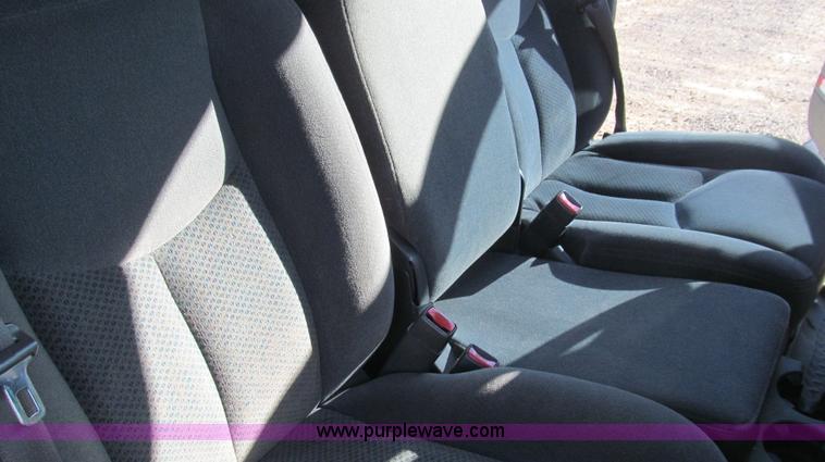 image for item G5590 2005 Chevrolet Silverado 1500 Crew Cab pickup truck